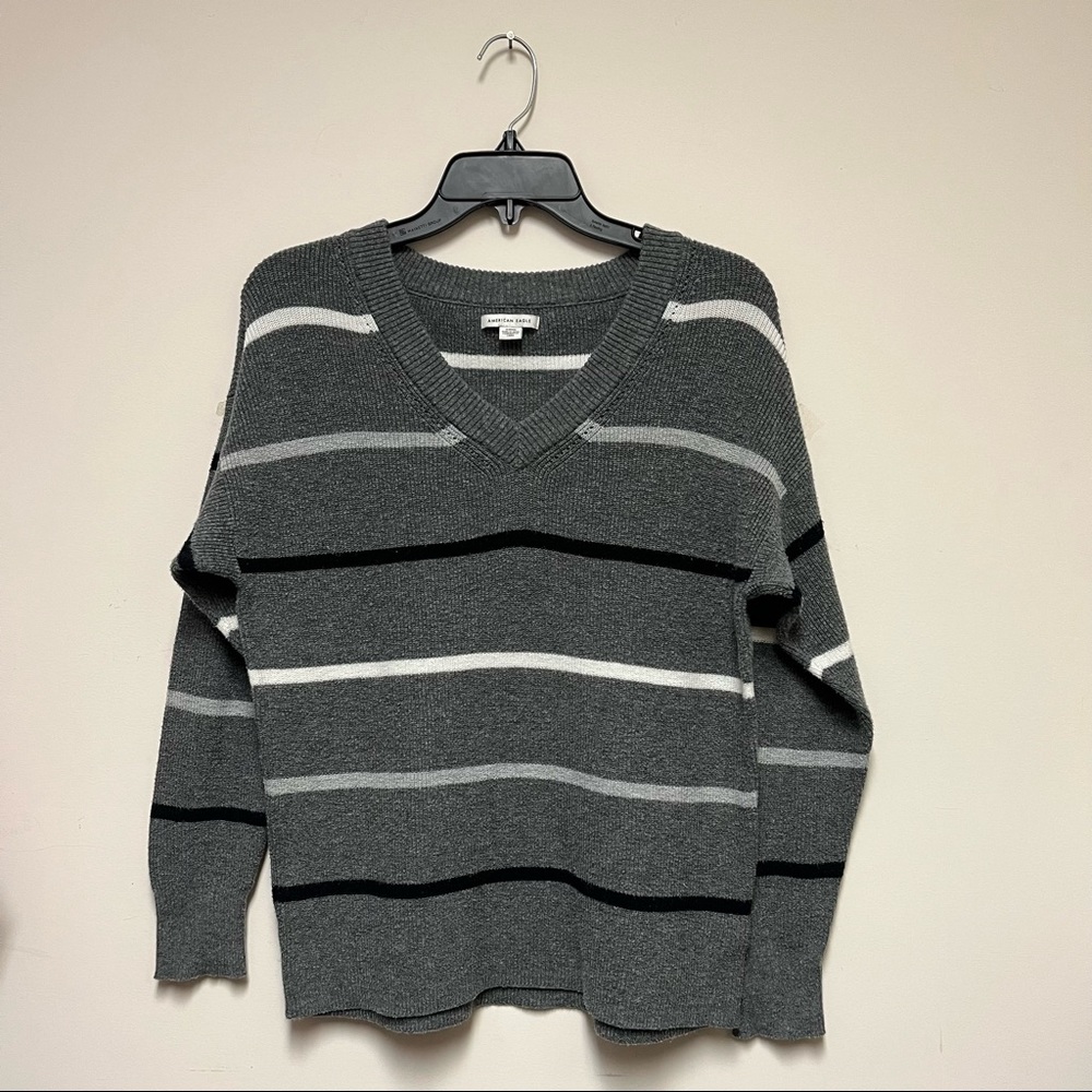 american eagle sweater